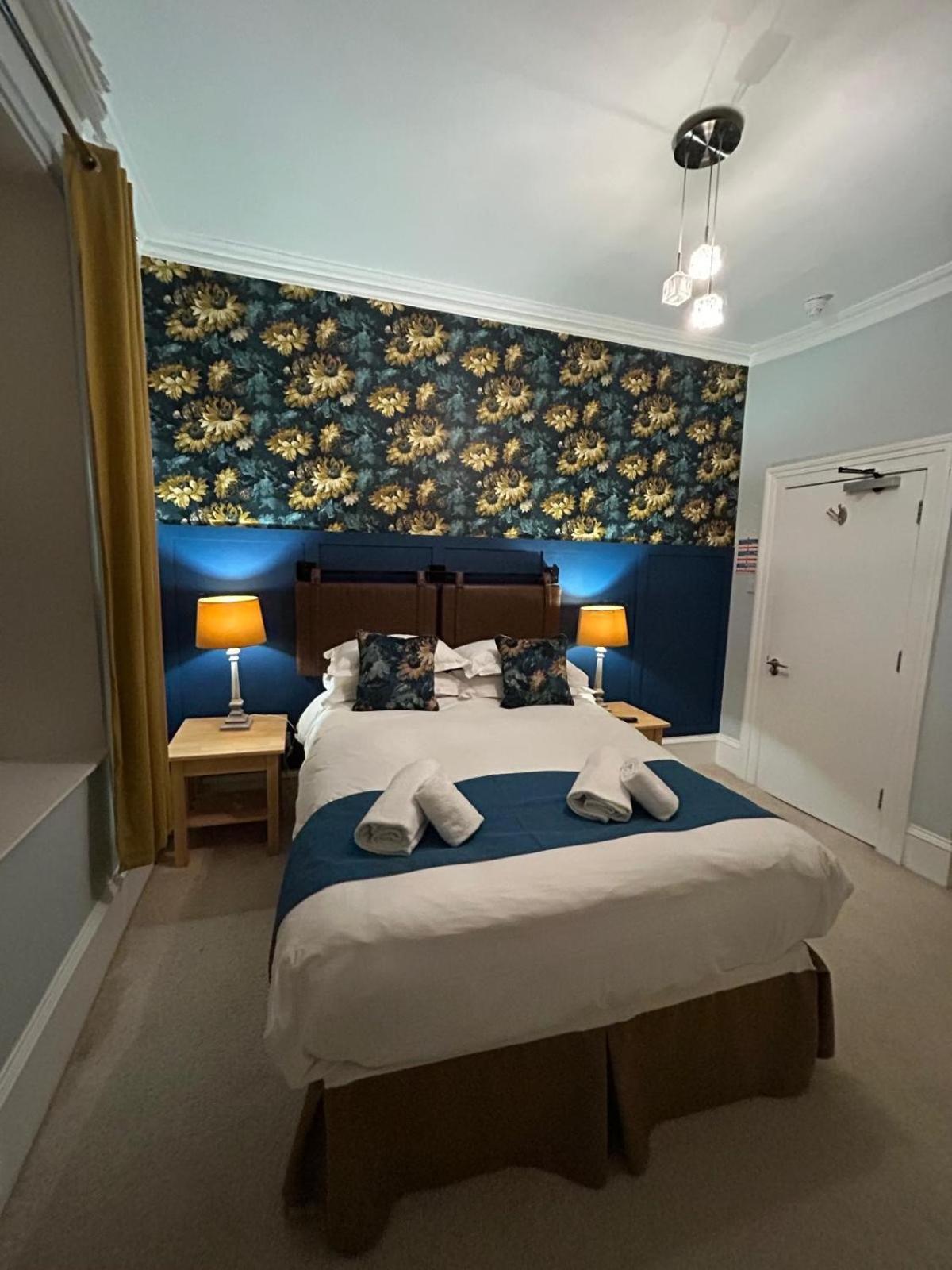 Annandale Arms Hotel มอฟฟัต ภายนอก รูปภาพ